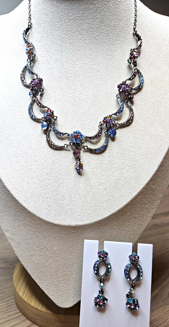 Multicolor Rhinestone Floral Statement Necklace & Matching Dangle Earrings Set
